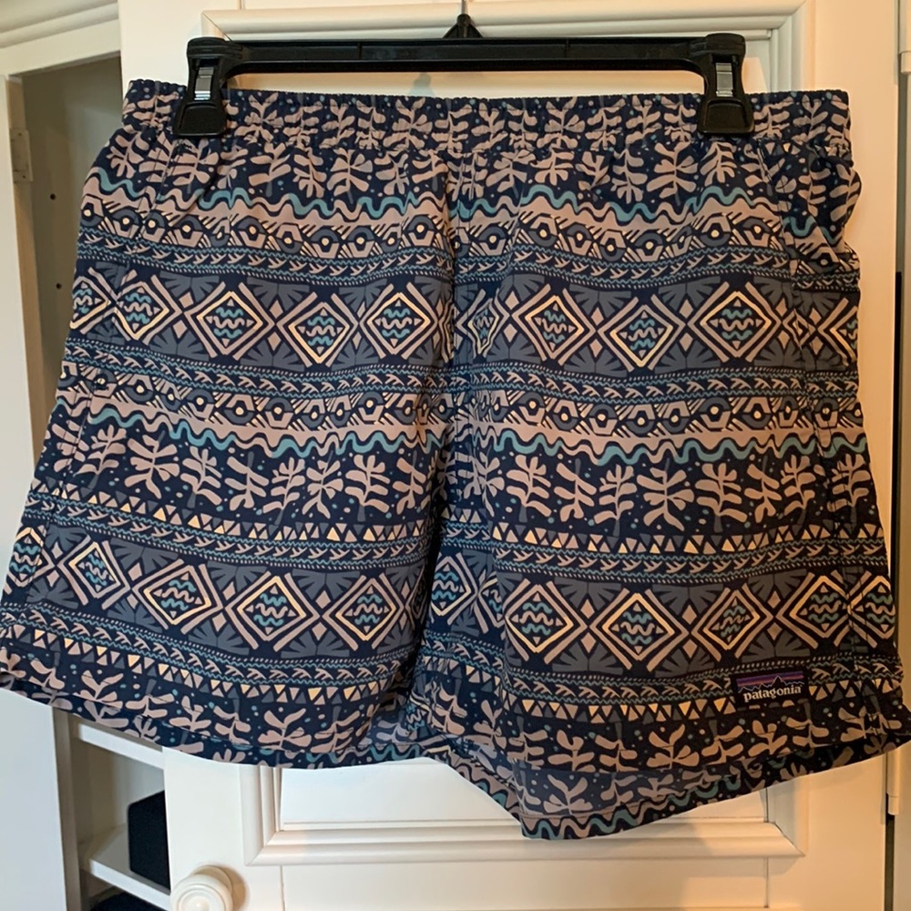 Patagonia shorts, size medium with drawstring